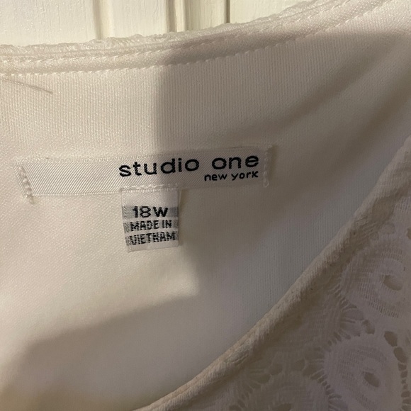 Michael Kors Floral Blue and Green Blouse - Picture 2 of 6